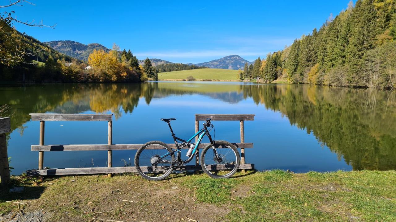 Hotel Gasthof Seeblick Zeutschach Екстер'єр фото
