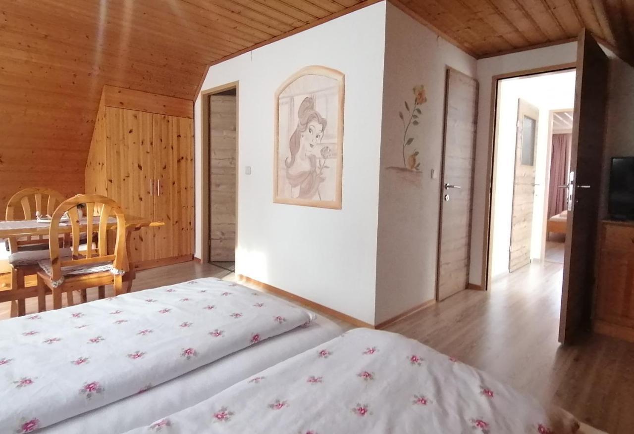Hotel Gasthof Seeblick Zeutschach Екстер'єр фото