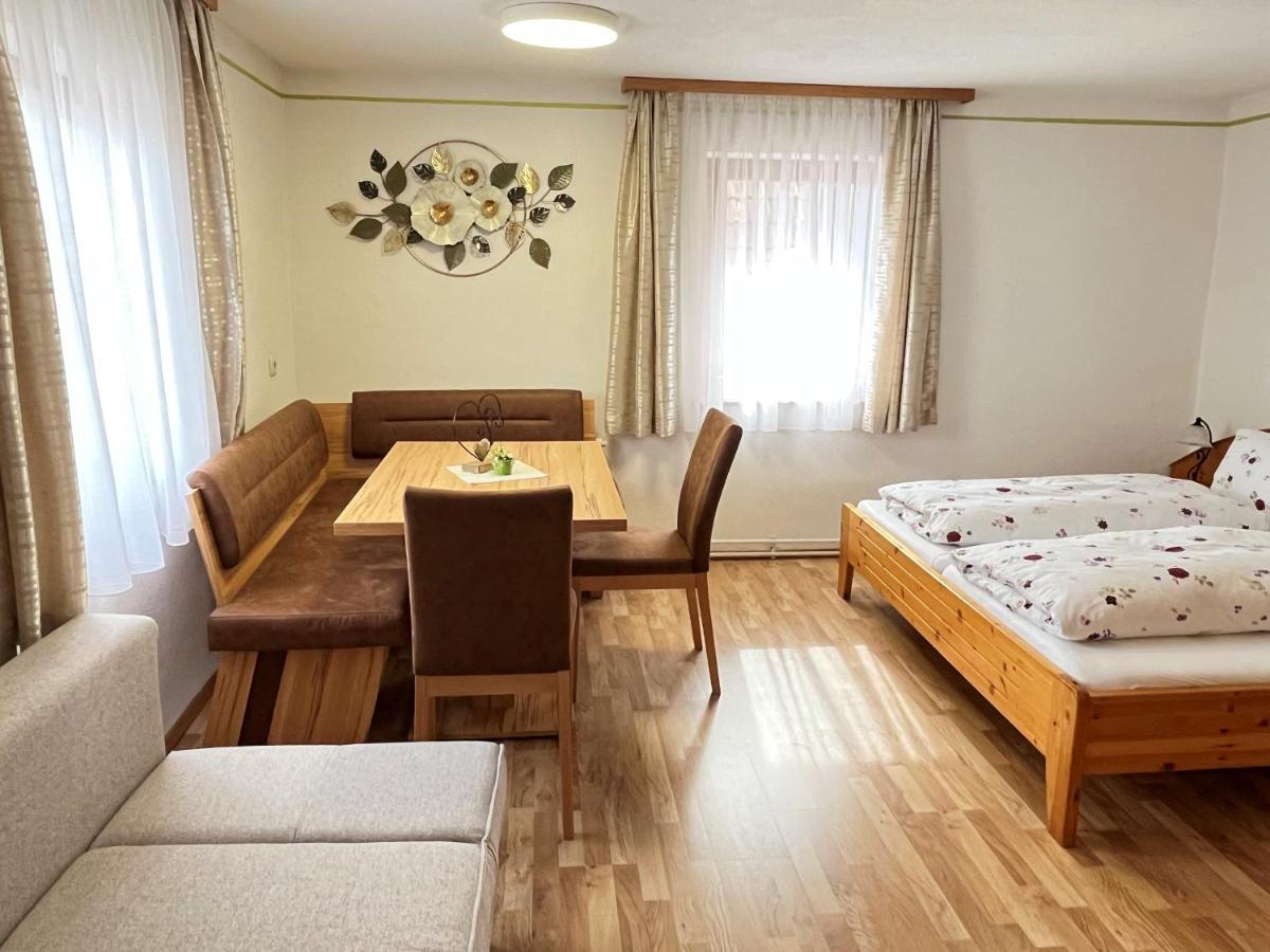 Hotel Gasthof Seeblick Zeutschach Екстер'єр фото