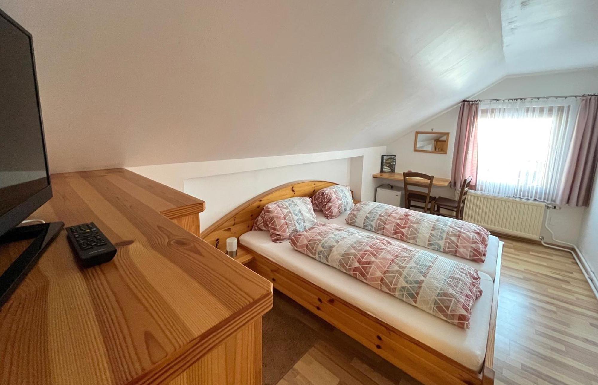 Hotel Gasthof Seeblick Zeutschach Екстер'єр фото