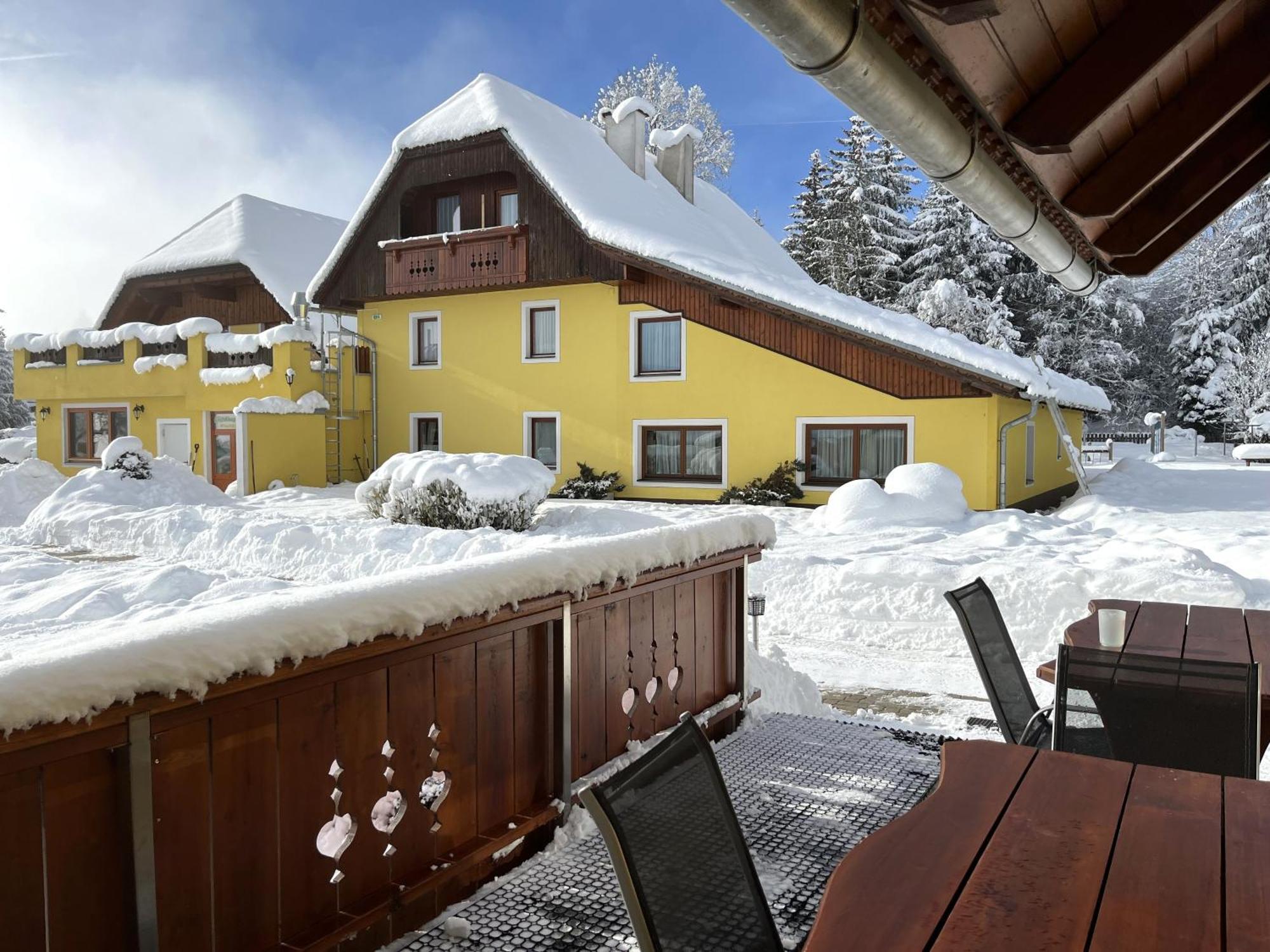 Hotel Gasthof Seeblick Zeutschach Екстер'єр фото