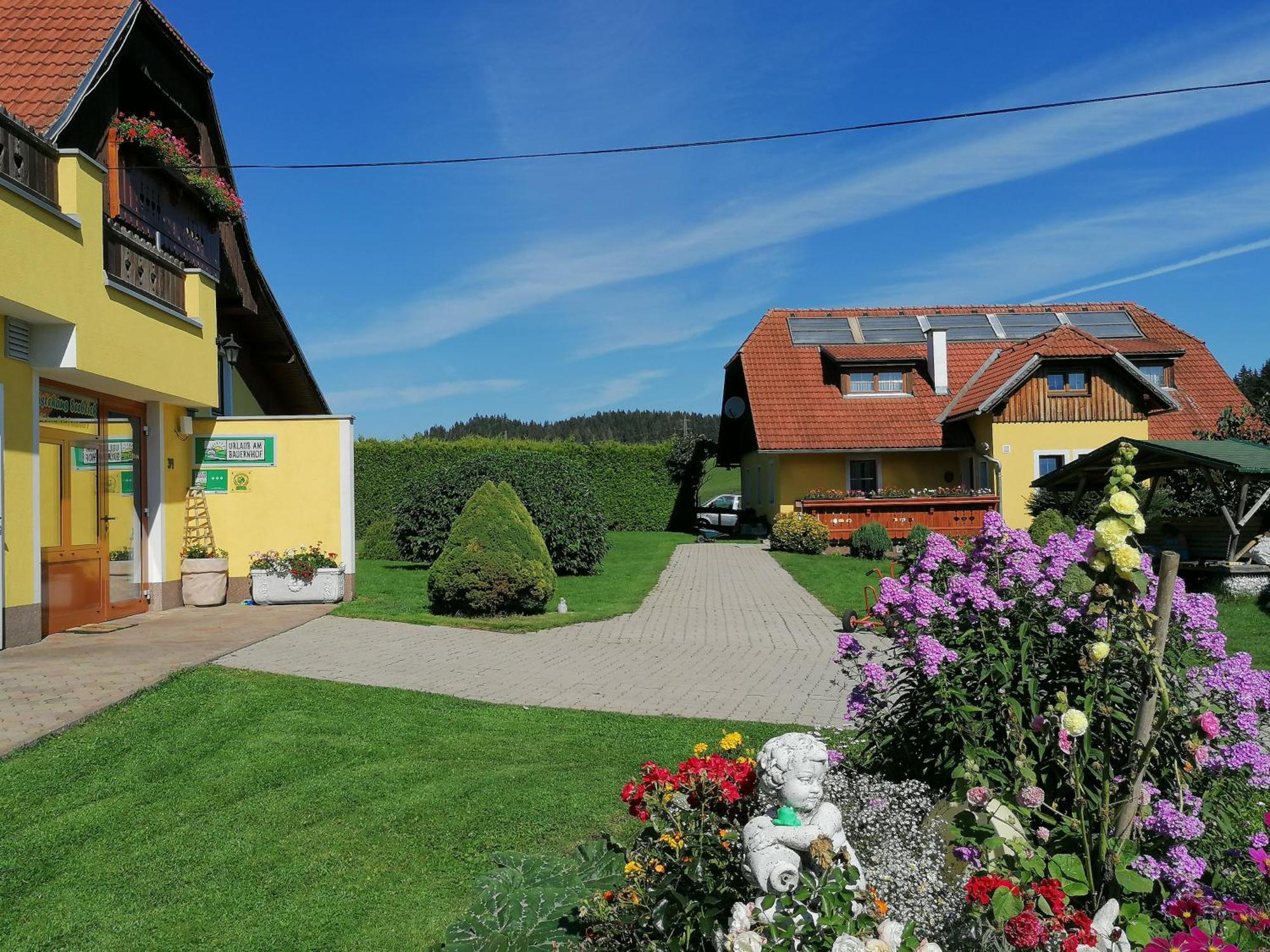 Hotel Gasthof Seeblick Zeutschach Екстер'єр фото